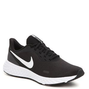 Nike REVOLUTION 5 RUNNING SHOE - WOMEN'S